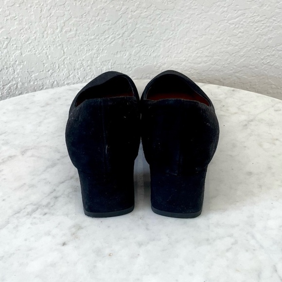 Aquatalia Black Suede Almond Toe Block Heels Size 5 1/2 - Picture 4 of 6
